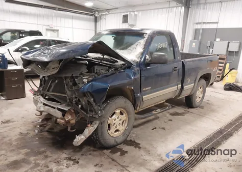 1999 Chevrolet Silverado 1500 z USA, uszkodzony, nr VIN 1GCEK14V2XZ171852